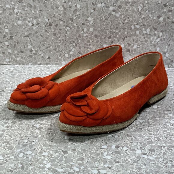 Gaimo Spain Red Suede Flats Women’s 6.5 Espadrille Slip On Flower Detail NWOB - Picture 12 of 12